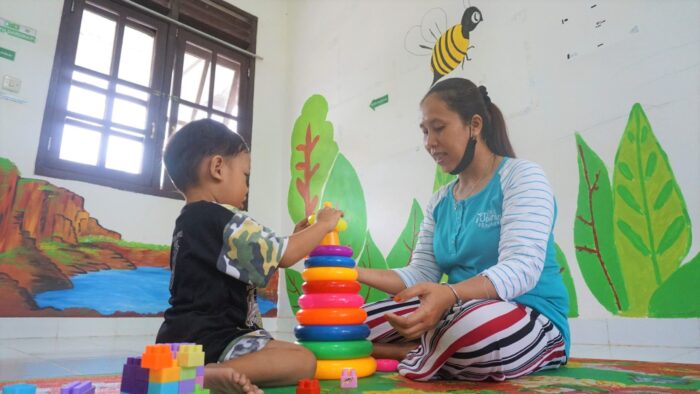 Anak bermain di Balai Penitipan Anak (BPA) di perkebunan sawit Sinar Mas Agribusiness and Food di Sungai Rungau Estate, Kabupaten Seruyan, Kalimantan Tengah. (Istimewa)