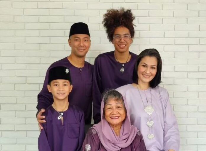 Marcell Siahaan rayakan Lebaran 2023 bersama keluarga. (Foto: Instagram @marcellsiahaans)