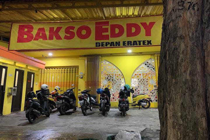 Warung Bakso Eddy buka sejak pukul 10.00 sampai 20.00 WIB. (Foto: Efita Dian Fitriyah / Google Map)