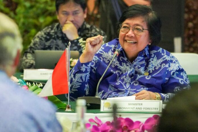 Menteri Lingkungan Hidup dan Kehutanan Siti Nurbaya Bakar. (ANTARA/HO-Kementerian LHK)