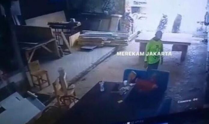 Viral Pelaku Pemukulan Pria Dengan Batu Di Pancoran Telah Ditangkap