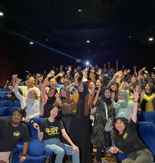 Laura Basuki Bersama Benecditus Siregar dan Produser Susanti Dewi kagetkan penonton di Sleep Call Roadshow Cinema Visit di Medan, Jumat (8/9/2023). (Foto: Dokumentasi Pribadi)