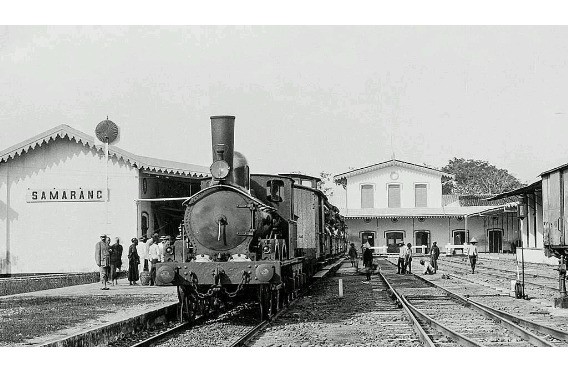 Sejarah kereta api di Indonesia dimulai dari perusahaan swasta era Hindia Belanda yang pertama kali membangun rel. (Foto: Instagram @sejarahkeretaapiindonesia)