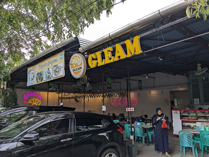Gleam Cafe Pontianak/Google Map